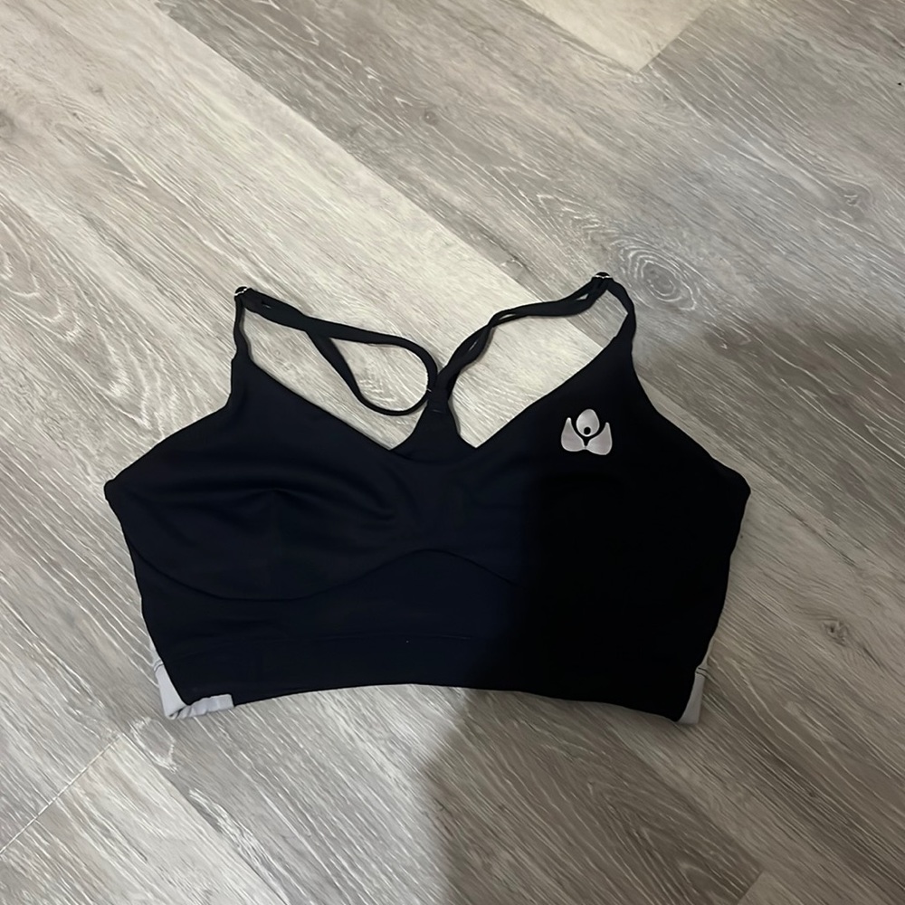 Beautiful navy blue sports bra